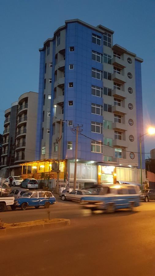 Blue Nest Hotel Addis Abeba Exterior foto